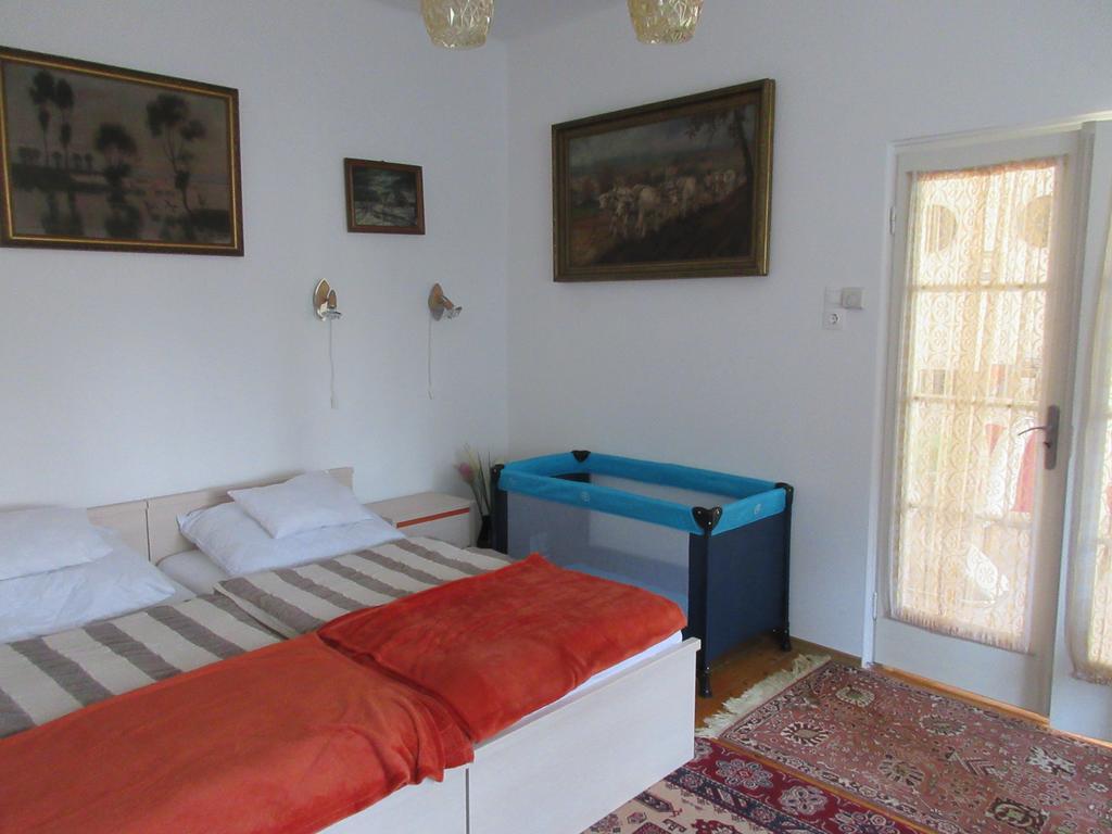 Sissi Residence With Free Parking Lot Будапеща Екстериор снимка