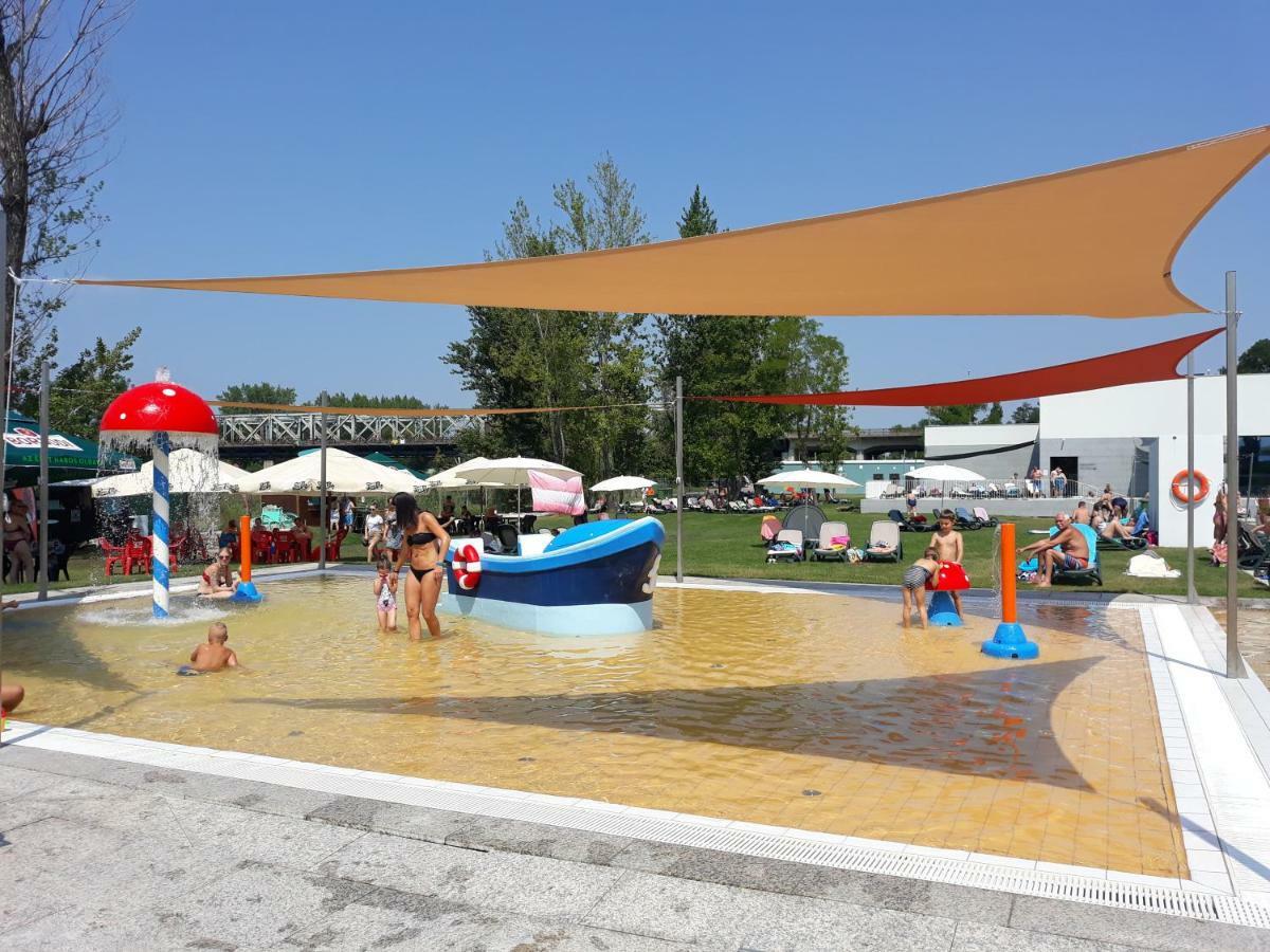 Sissi Residence With Free Parking Lot Будапеща Екстериор снимка